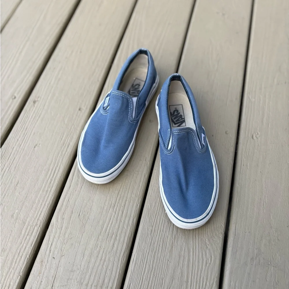 VANS Classic Woman’s Blue Slip-On Sneakers, Size: 8 - Picture 1 of 9